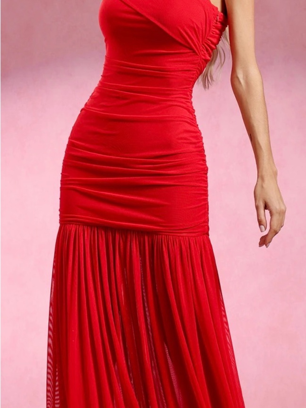 Red One-Shoulder Ruched Evening Dress - Picture 4 of 6